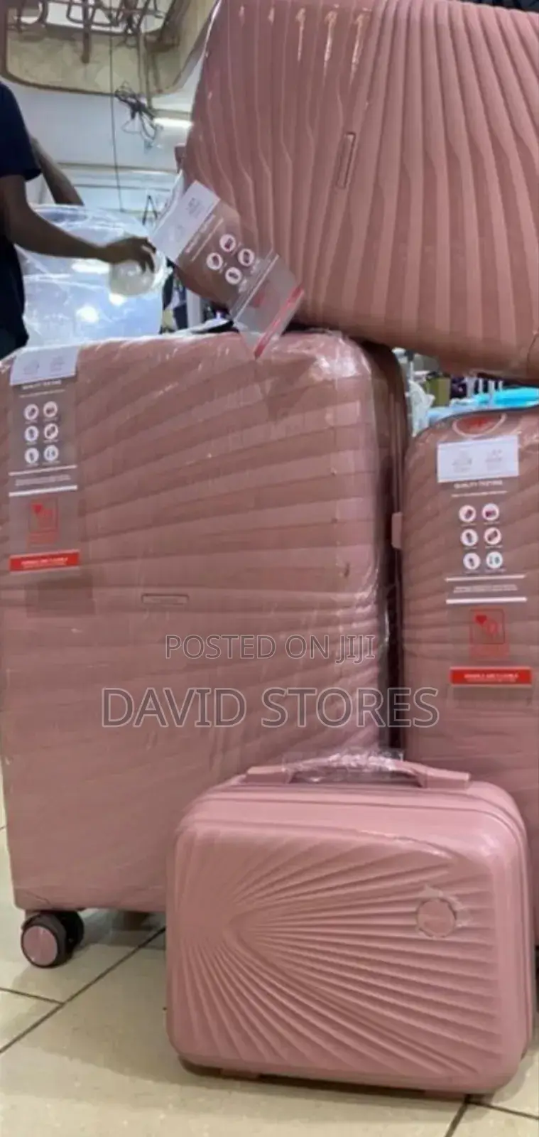 4pieces Travel Bags (Comb)