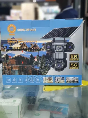 Geek Space Smart Net Solar-Powered Outdoor Security Camera