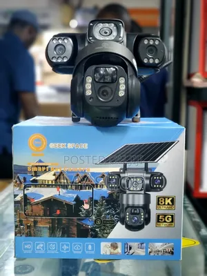 Geek Space Smart Net Solar-Powered Outdoor Security Camera