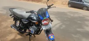Bajaj Boxer X125 2024 Red