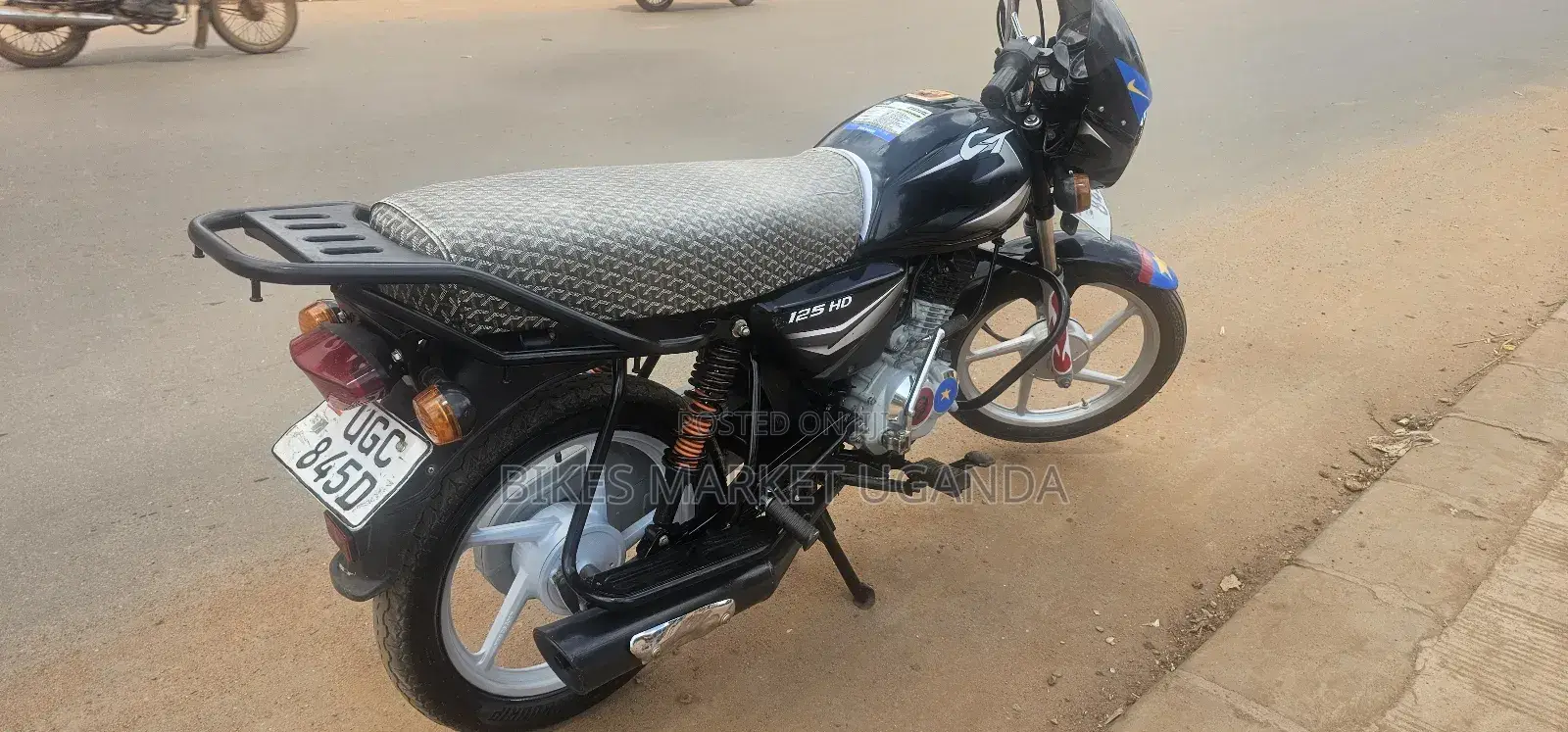 Bajaj Boxer X125 2024 Red