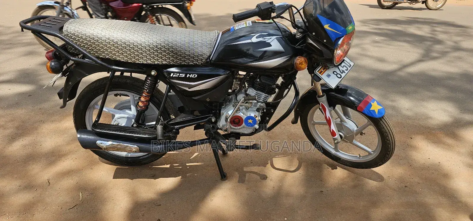 Bajaj Boxer X125 2024 Red