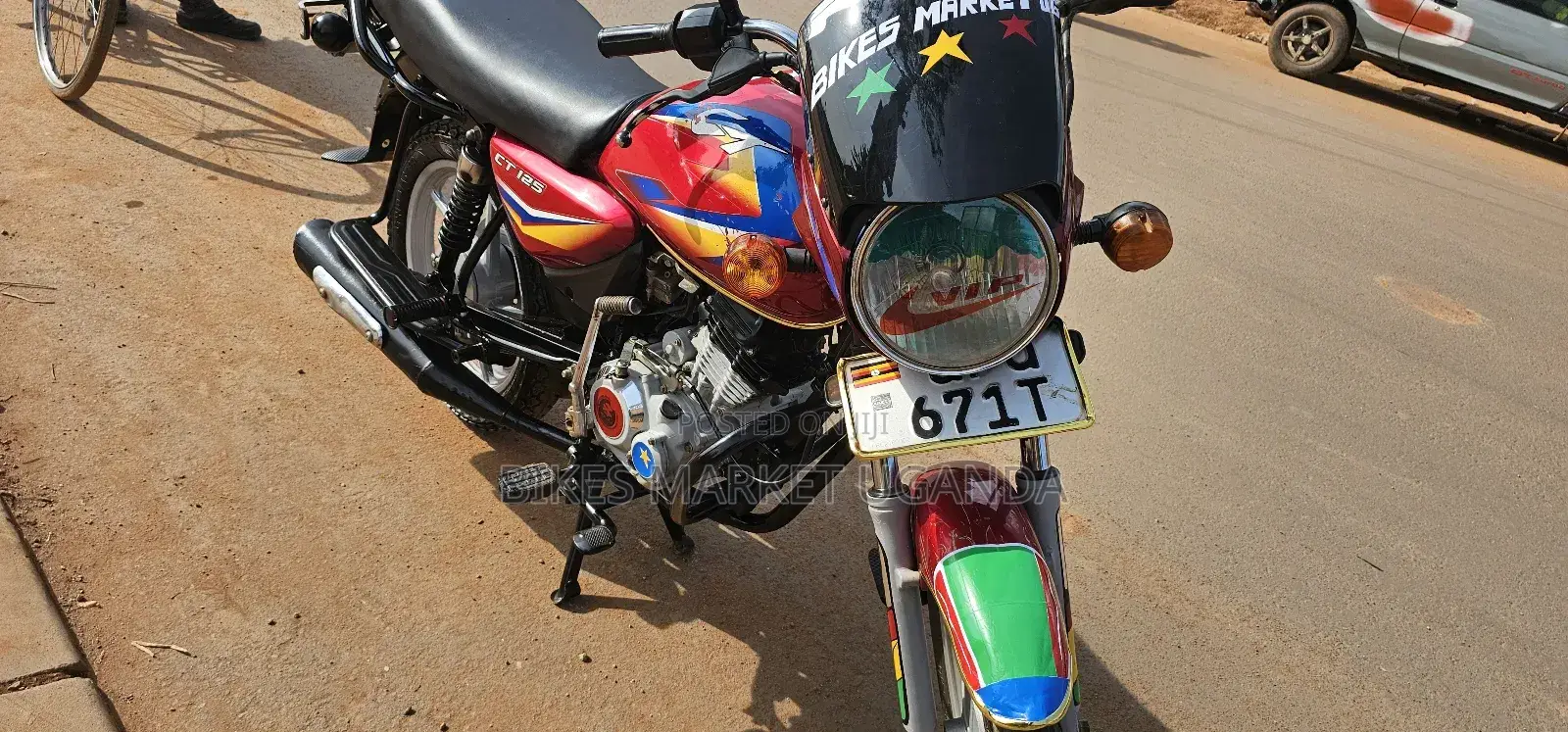 Bajaj Boxer X125 2023 Red