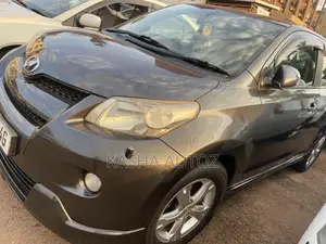 Toyota IST 2009 Gray