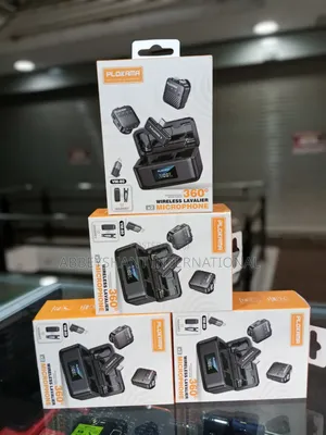Plokama Wireless Microphone Lavalier Microphone Set.