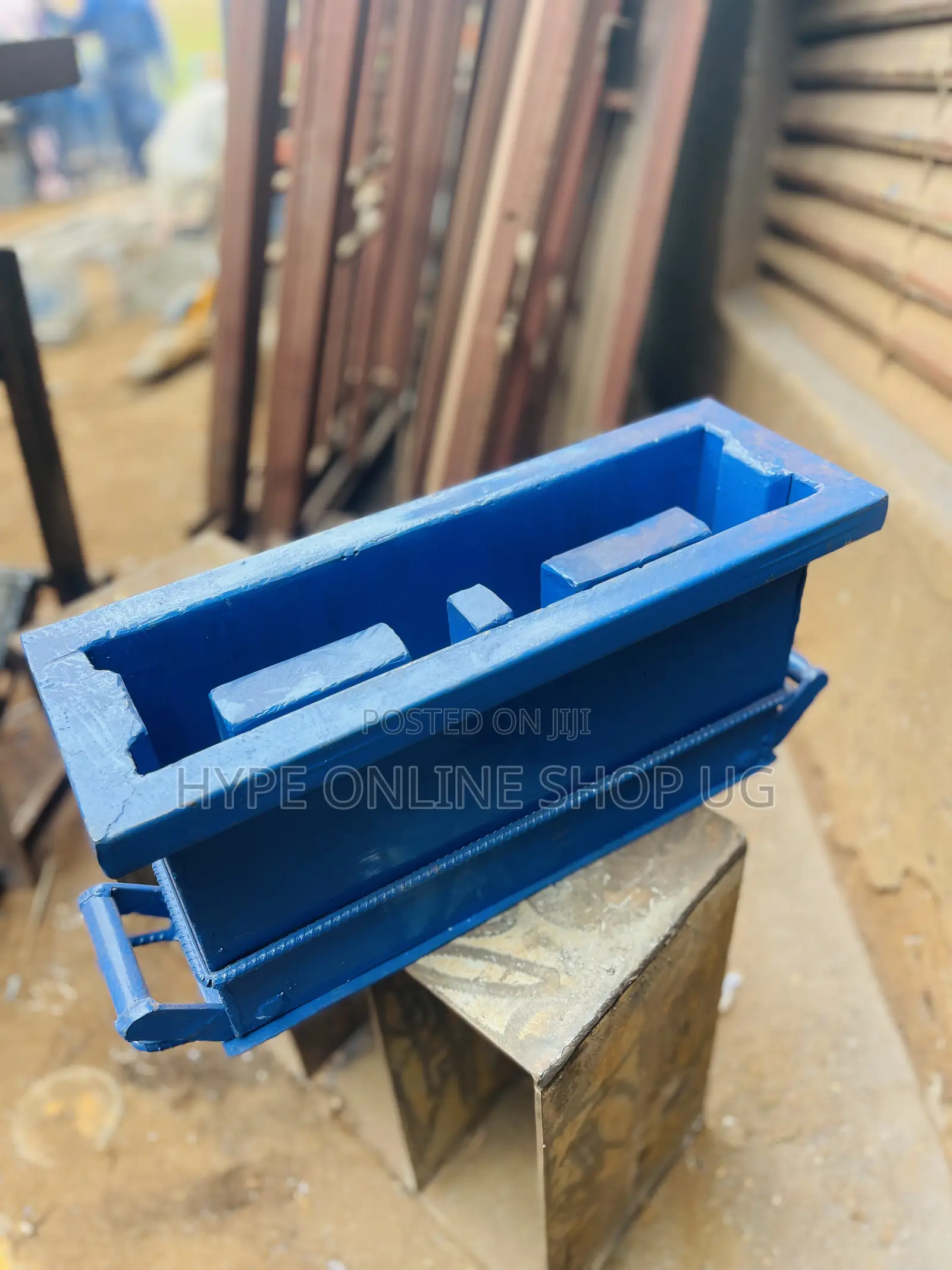 Concrete Holes Block Mold