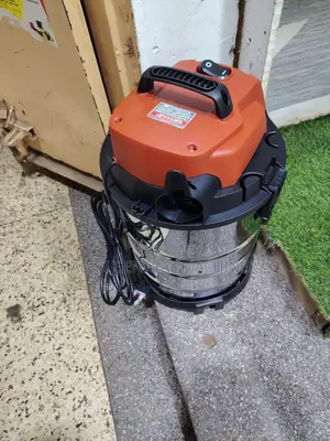 Vaccum Cleaner (30 Liters)