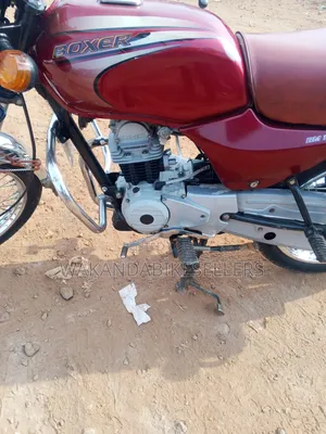 Bajaj Boxer 100 2024 Red