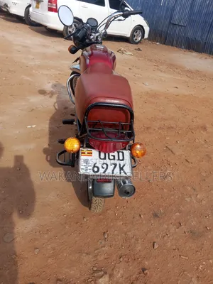 Bajaj Boxer 100 2024 Red