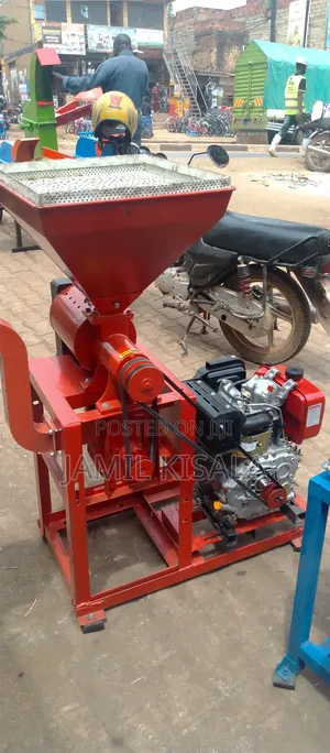 Rice Huller Machine