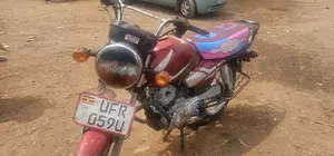 TVS HLX 125 2022 Red