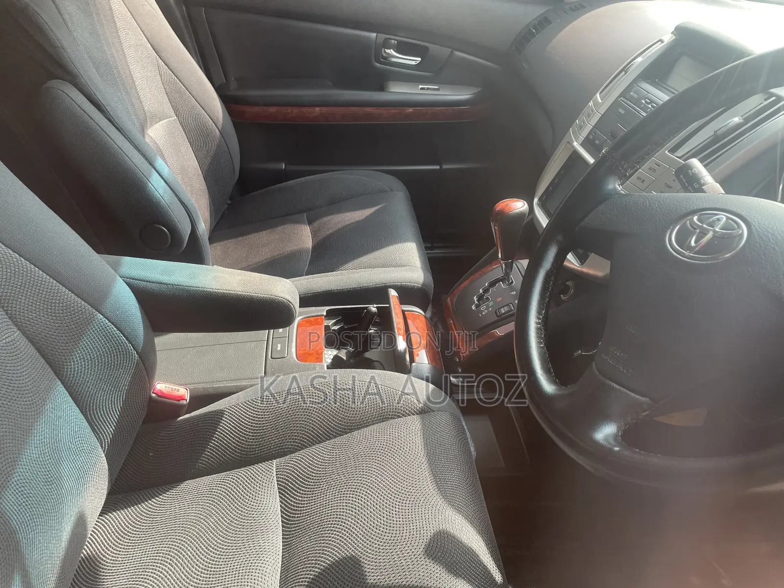 Toyota Harrier 2010 Silver