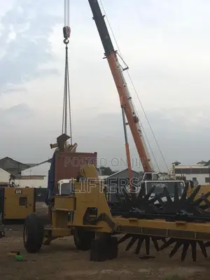 Lifting Specialists