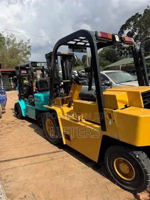 Fork Lifting Services