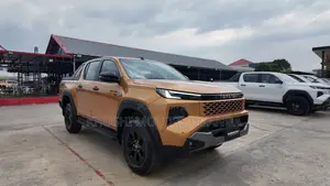 New Toyota Hilux 2025 Orange