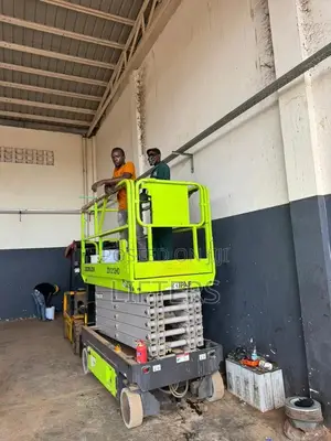 Lifting | Cleaning Services at Height