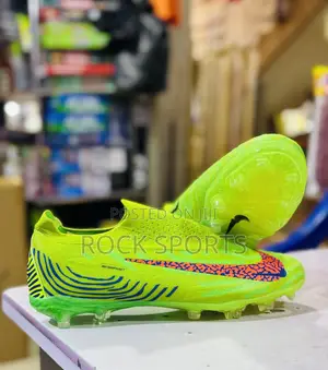 Original Football Shoes (Phantom Gx)