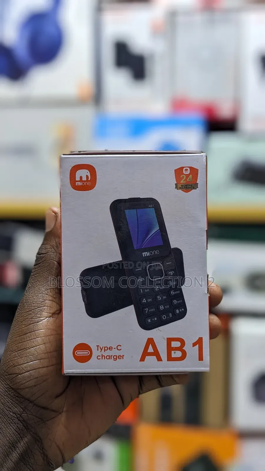 New Mione AB1 Black