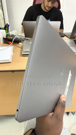 Laptop Apple MacBook Pro 2020 M1 8GB Apple M1 SSD 256GB