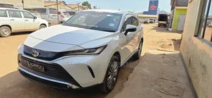 Toyota Harrier 2021 White