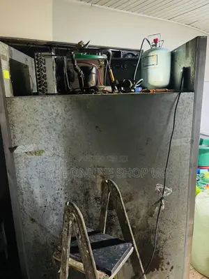 Chiller Fridge Repair Services and Gas Refilling