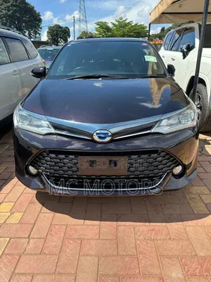 Toyota Corolla Fielder 1.5 Hybrid FWD 2017 Matt Black