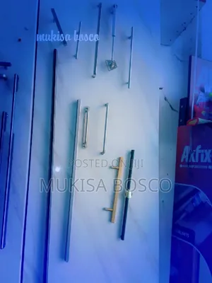 Door Hundle