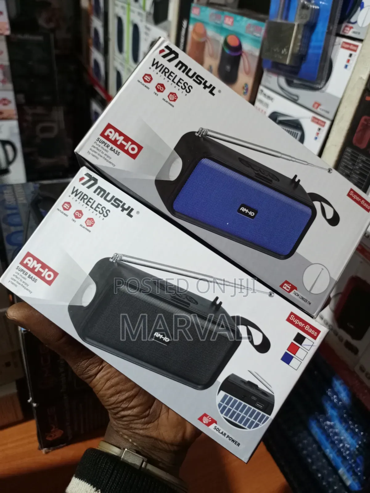 Am-10 Wireless Bluetooth Speaker.