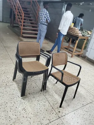 Blosom Plastic Chairs Plastic Chairs for Garden Beach Bar and Restaur