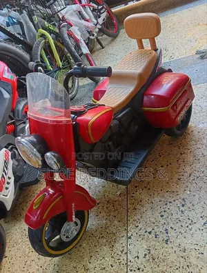 Hugo Rechargeable Kids Bike