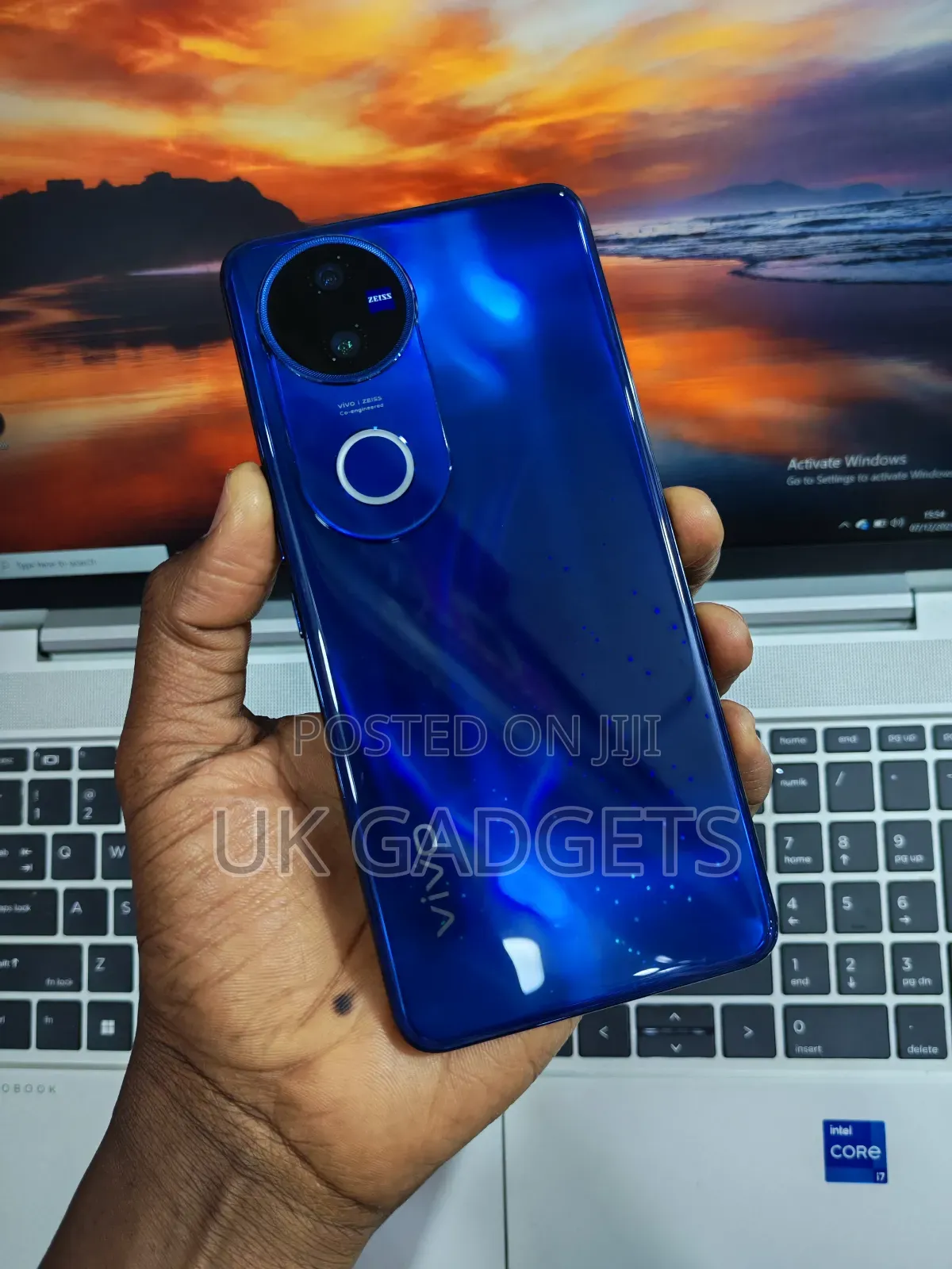 Vivo V50 512 GB Blue