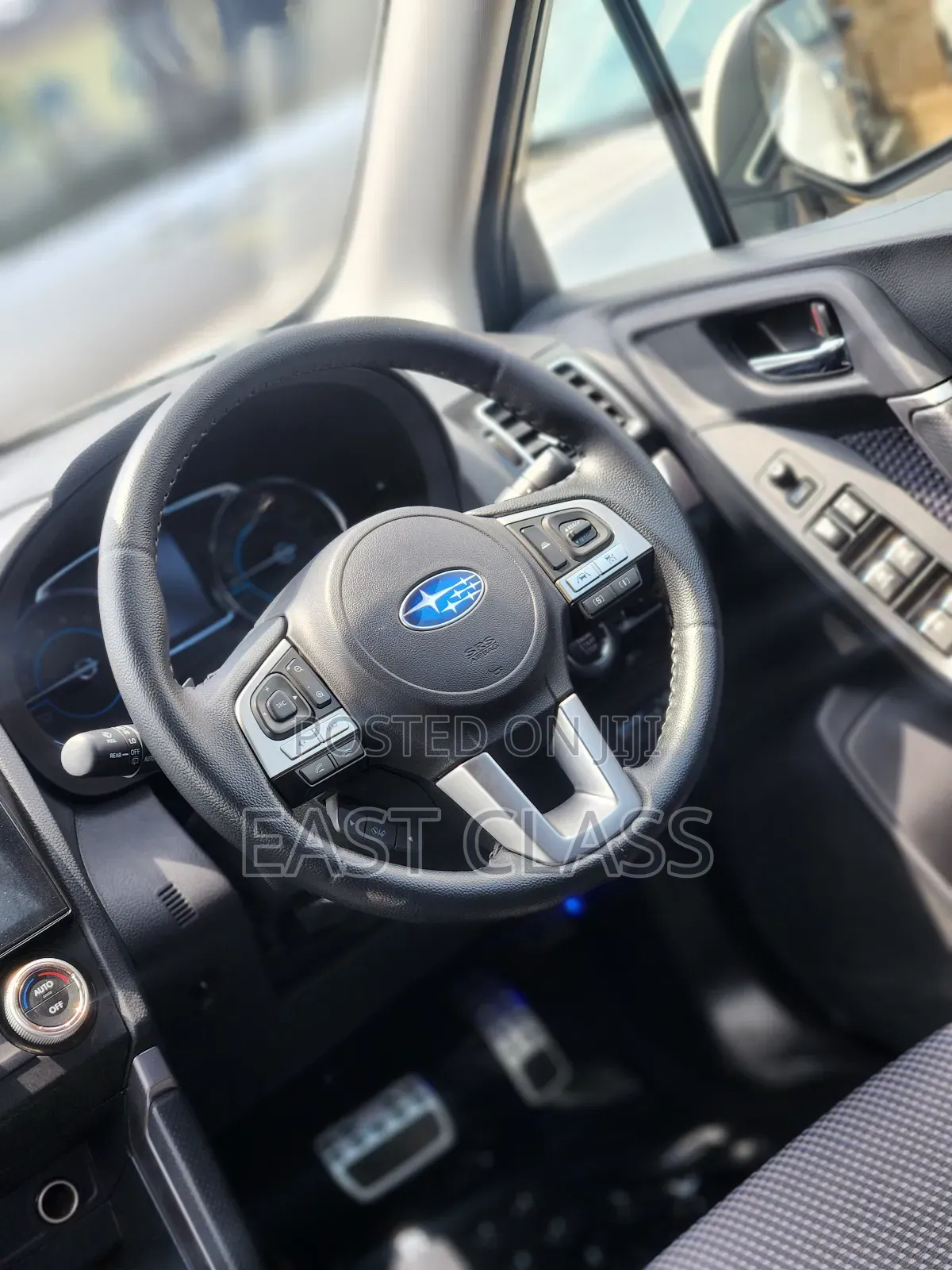 Subaru Forester 2.0XT Premium AWD 2016 White
