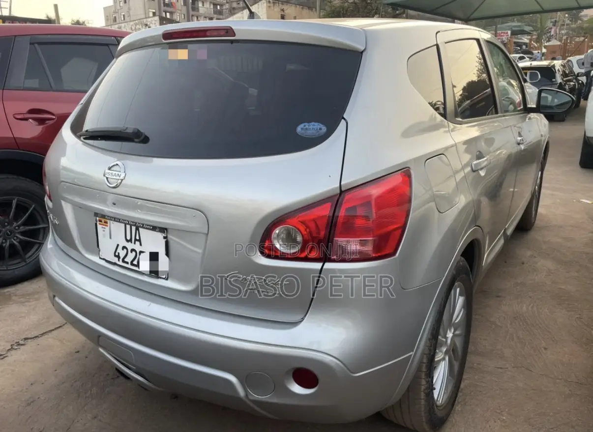 Nissan Dualis 2010 Silver