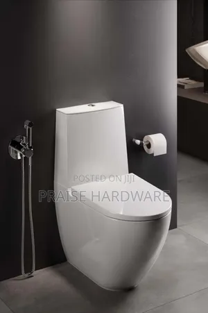 Millano Toilets