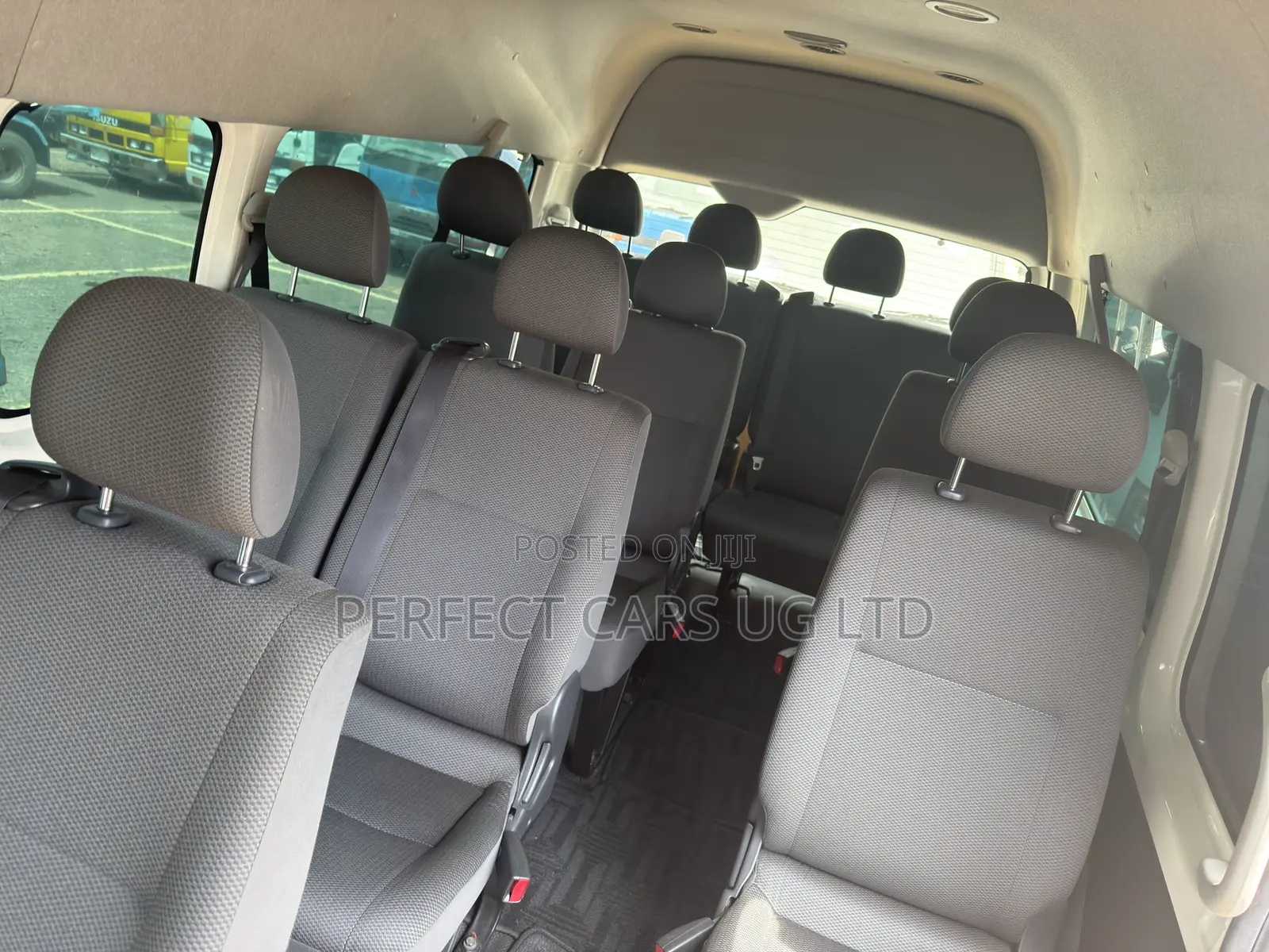 Toyota HiAce 2016 White