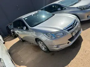 Subaru Exiga 2012 Silver