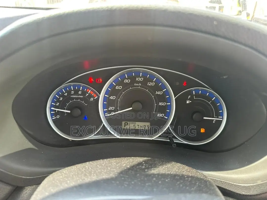 Subaru Exiga 2012 Silver