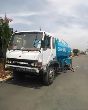 Water Transporters in Jinja