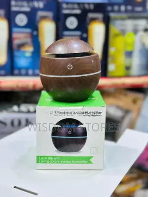 Ultrasonic Aroma Humidifier With Color-changing Led Lights.