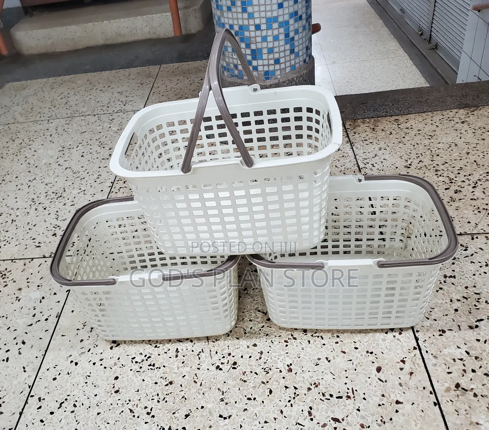 Hyper Plastic Shopping Baskets Plastic Shopping Baskets