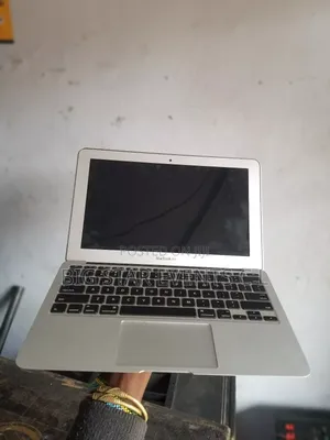 Laptop Apple MacBook Air 4GB Intel Core I3 SSD 60GB