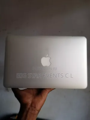Laptop Apple MacBook Air 4GB Intel Core I3 SSD 60GB