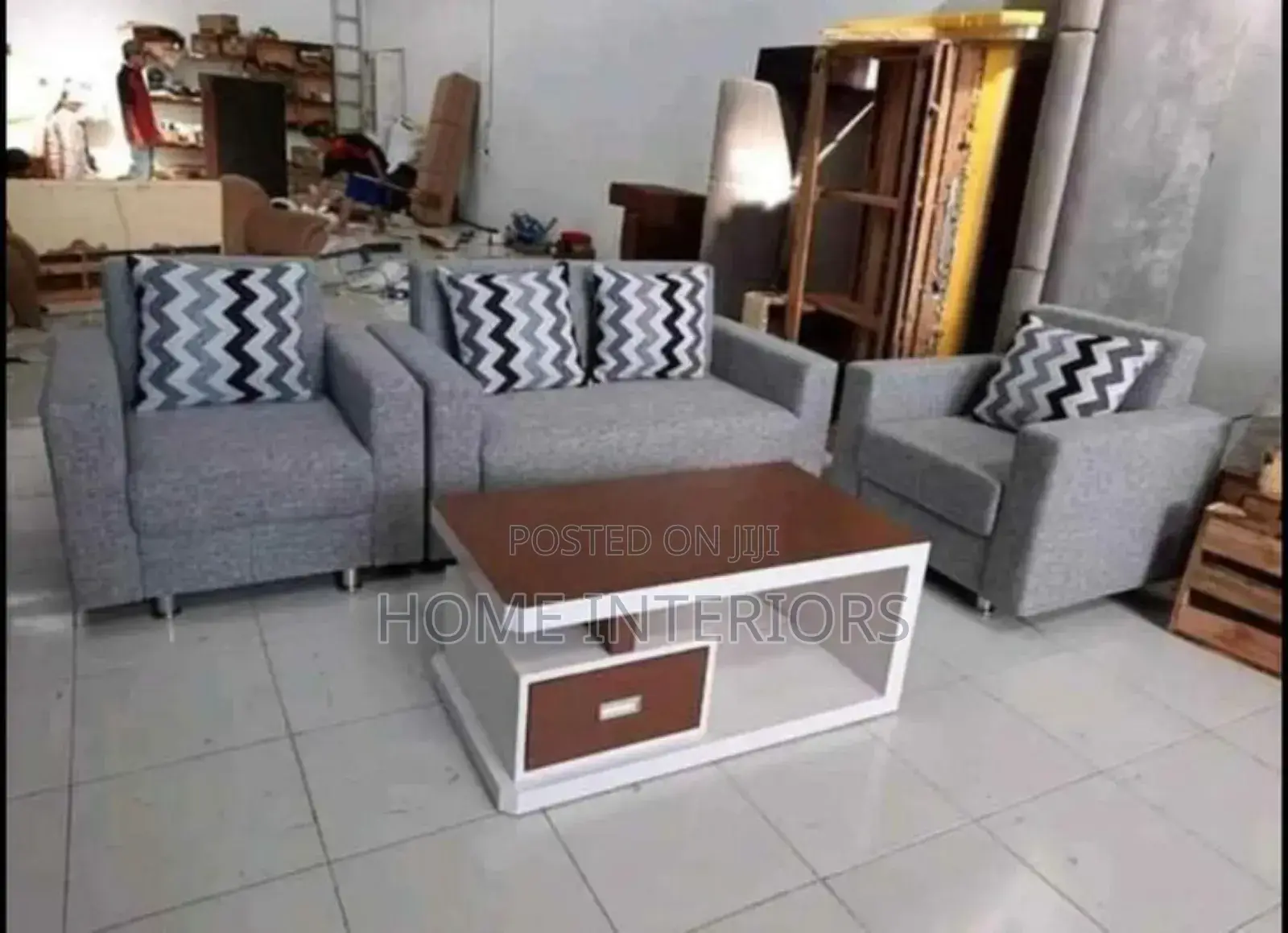 1,1,2 Seater Set in Gray