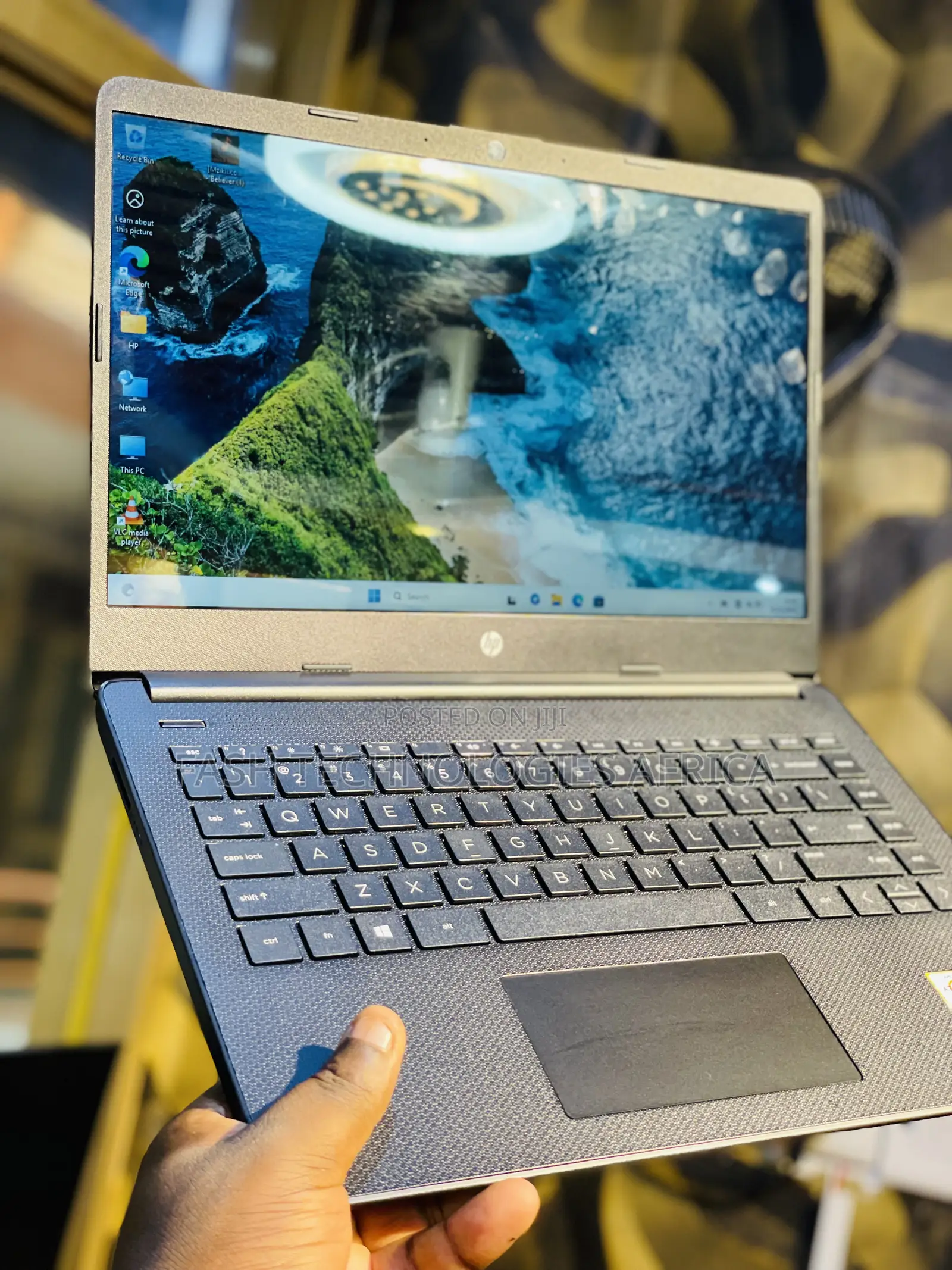 Laptop HP 14-Dq1025cl 8GB Intel Core I7 HDD 500GB