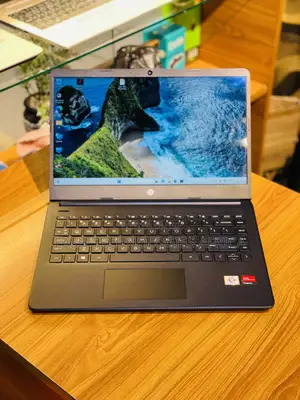 Laptop HP 14-Dq1025cl 8GB Intel Core I7 HDD 500GB
