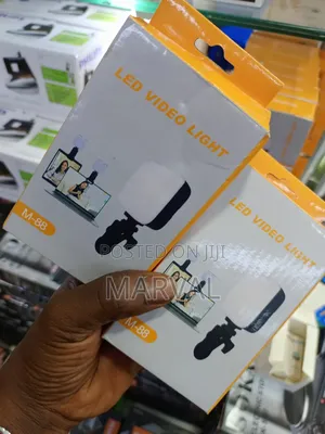 M-88 Led Video Light