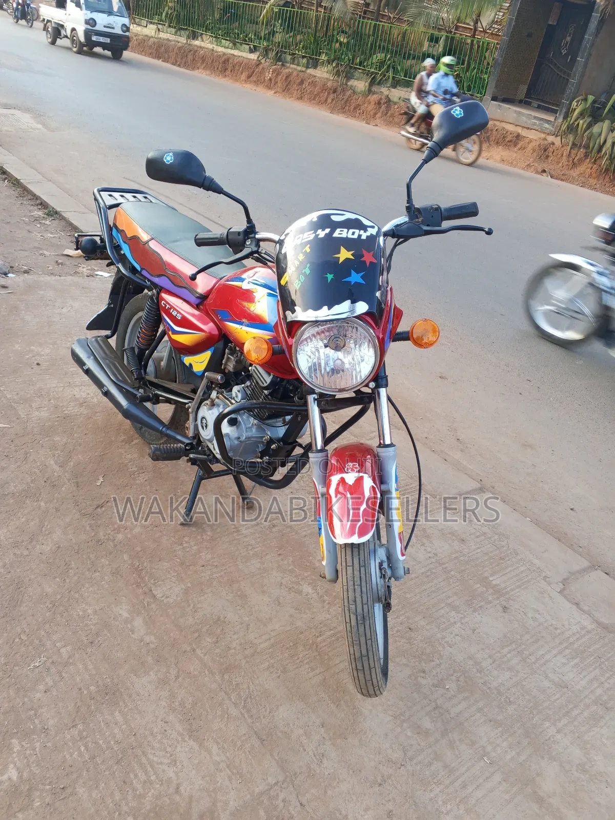 Bajaj Boxer 125 2023 Red