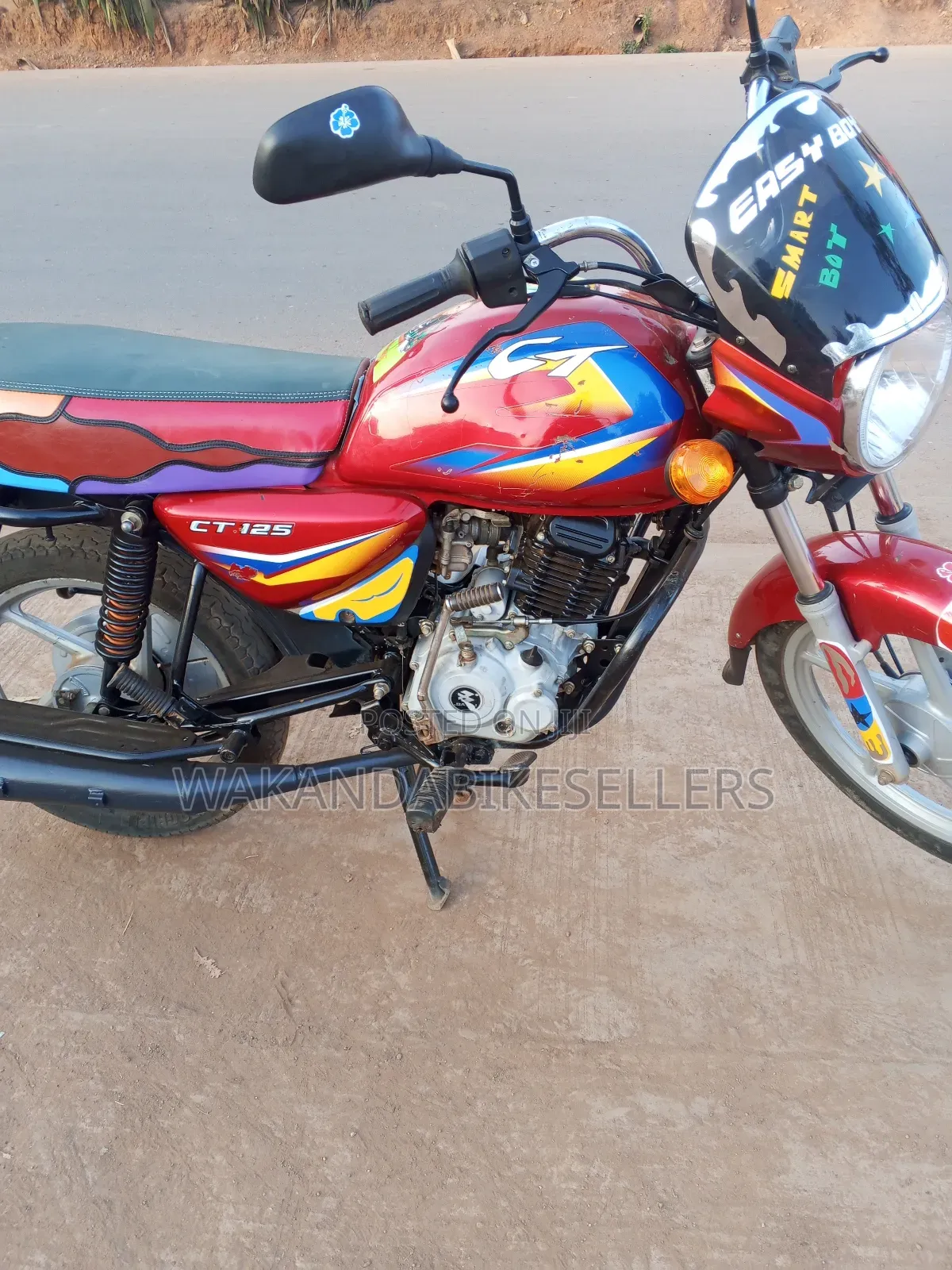 Bajaj Boxer 125 2023 Red