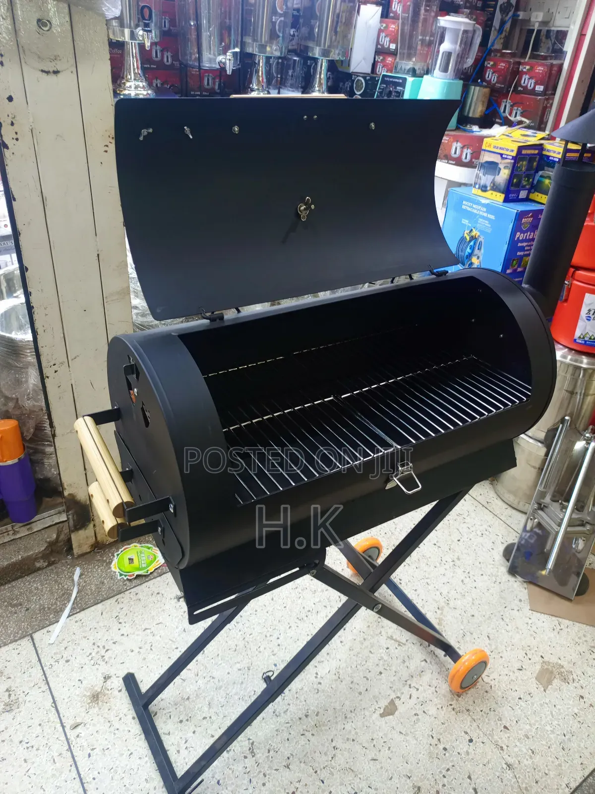 Portable Charcoal Barbecue Grill.