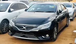 Toyota Mark X 2.5 AWD 2016 Black